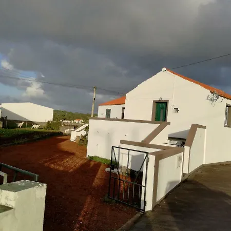 Ferienhaus Casa Dos Biscoitos Madalena (Azores)
